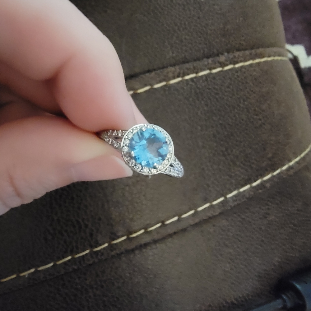 Lab Created Aquamarine ring size 6